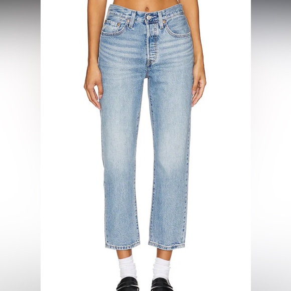 Levis 501 Cropped Light Wash Jeans W27 L26 - Picture 1 of 4